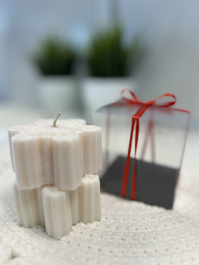 Balto sniegpārsliņu komplekts